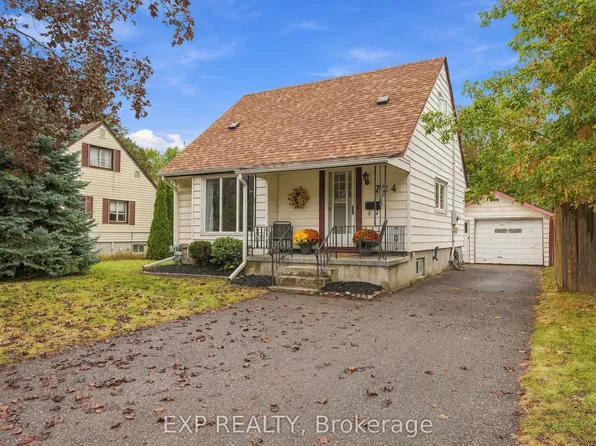 724 McKellar St, Peterborough, ON K9J 1R3
