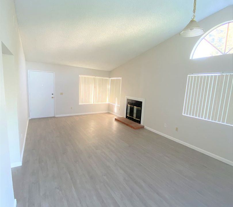 1st image of 5960 Harps Ct