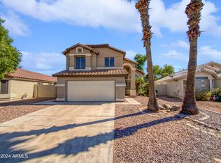 487 E Cantebria Dr, Gilbert, AZ 85296