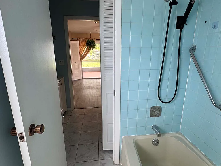 2436 Shenandoah St — Photo 13