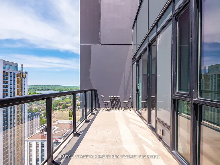 15 Queen St S #2303 — Photo 37