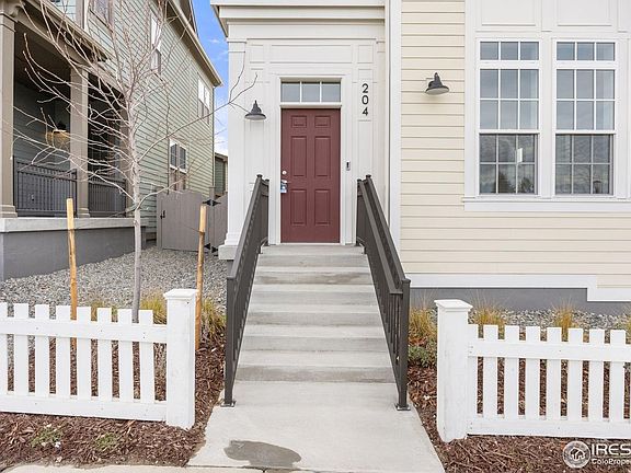 2nd image of 204 Westerly Blvd