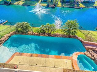 18119 Blues Point Dr, Cypress, TX 77429