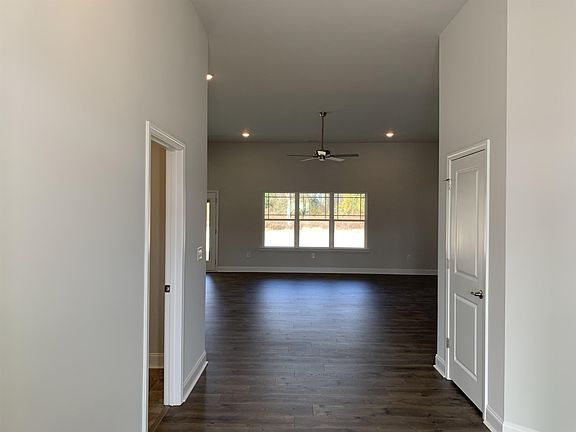 3rd image of 8517 Shallow Creek Trl