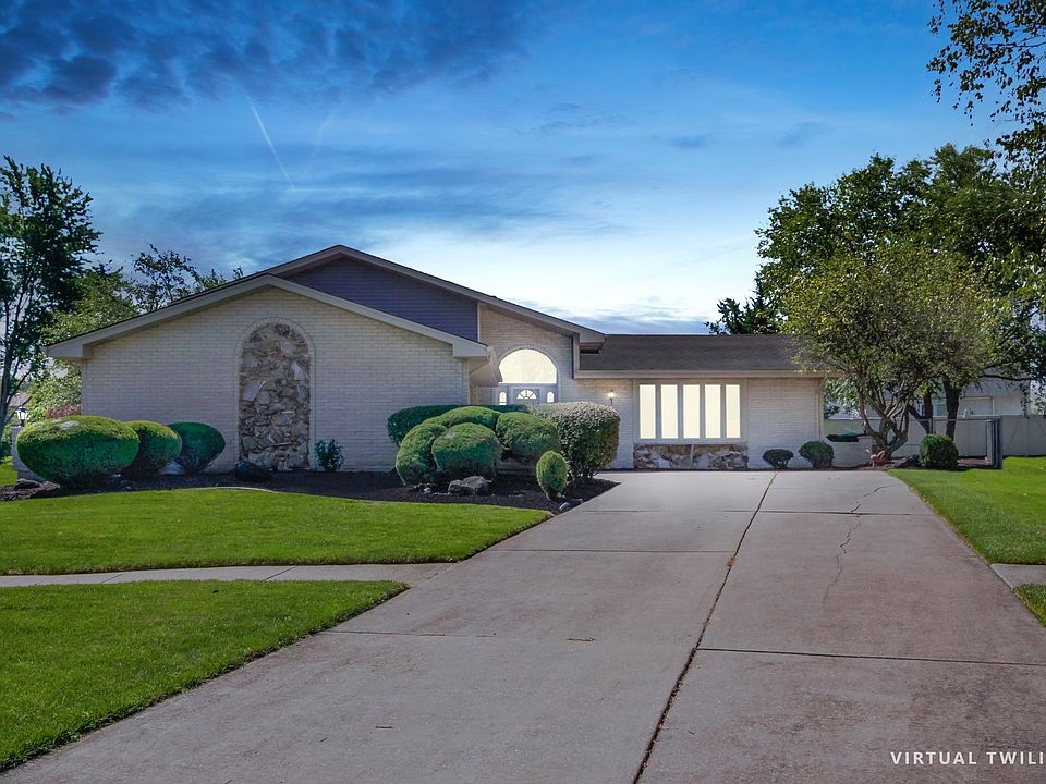 1st image of 14623 S Palomino Ct