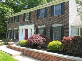 16 Wychwood Ln, Langhorne, PA