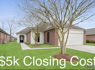 9032 Winding Lake Ave, Baton Rouge, LA 70810
