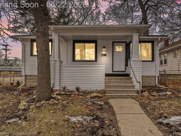 771 W Marshall St, Ferndale, MI 48220