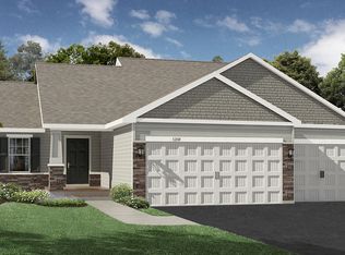 2182 Latour Dr, Shakopee, MN 55379