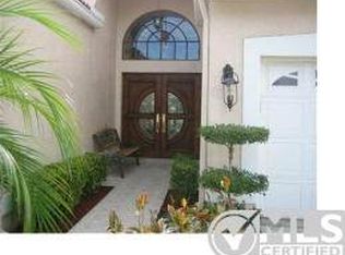 10900 Old Bridgeport Ln, Boca Raton, FL 33498