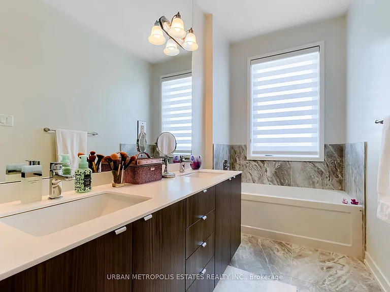 3199 Mintwood Cir — Photo 24