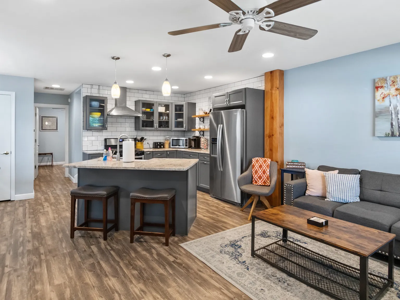 3 bed, 1320 sqft, $1,800 — Photo 4