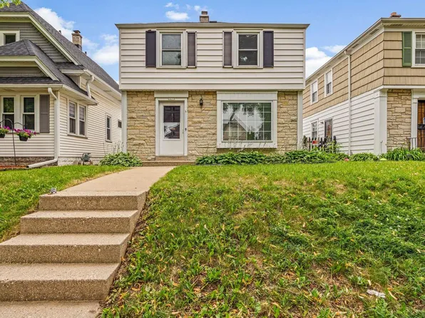 6623 West Moltke AVENUE, Milwaukee, WI 53210
