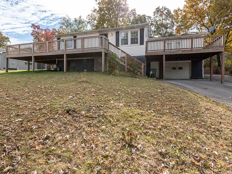 1314 Goldleaf St — Photo 34