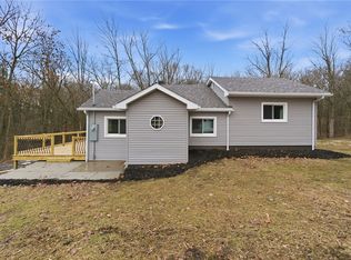 2421 Graceland Rd, New Castle, PA 16105