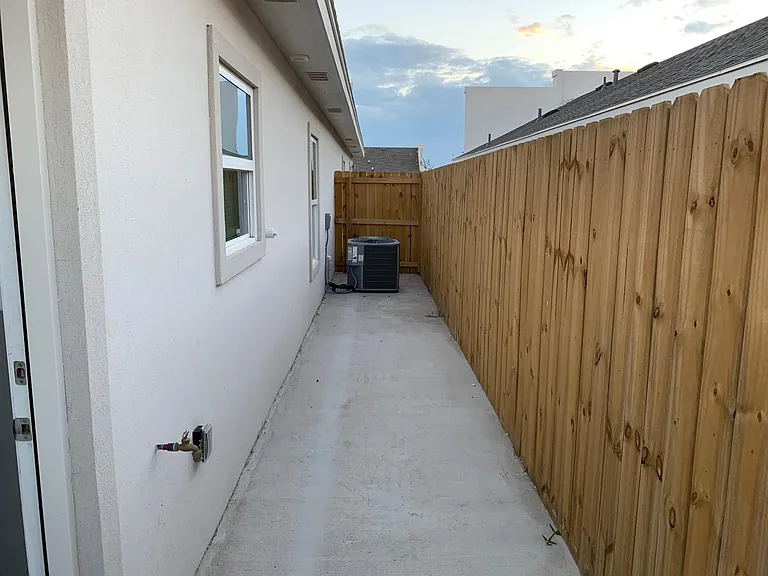 2015 Stardust Ln #4 — Photo 10