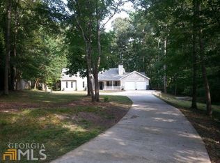 80 Happy Valley Estates Dr, Newnan, GA 30263