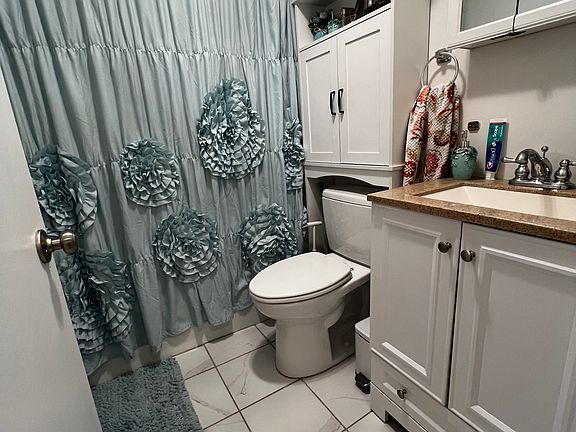 5th image of 9 Kenmar Dr Unit 22