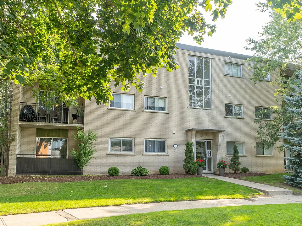 14 Leacrest Ct