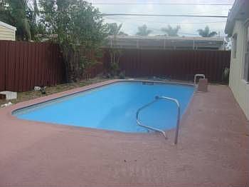 4th image of 7713 Coral Blvd
