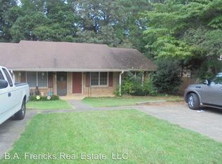247 Kimberly Way SW, Marietta, GA 30064
