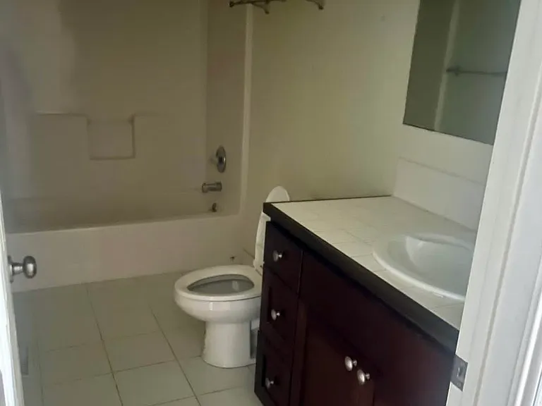 710 Riverside Dr #102 — Photo 6