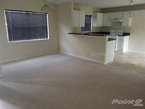 5th image of 323 131st Ave