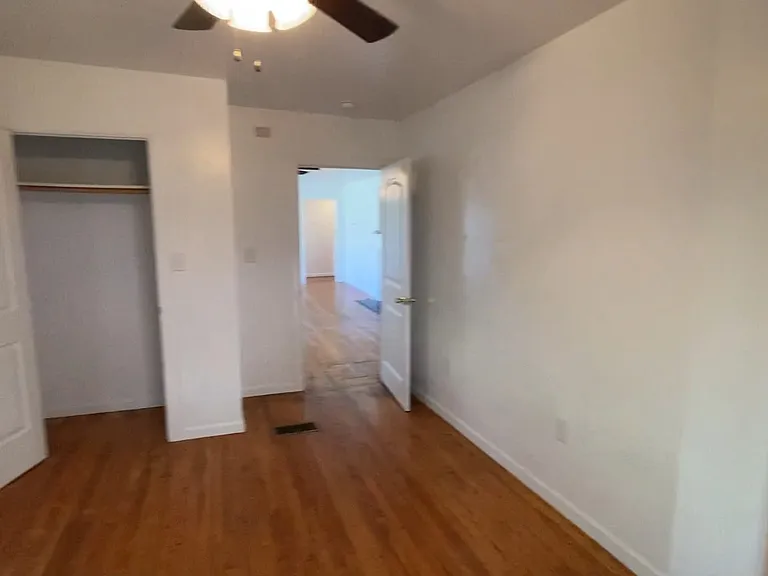 1029 W Hickory St #A — Photo 9