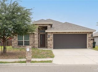 412 S Paseo Del Rey St, Mission, TX 78572