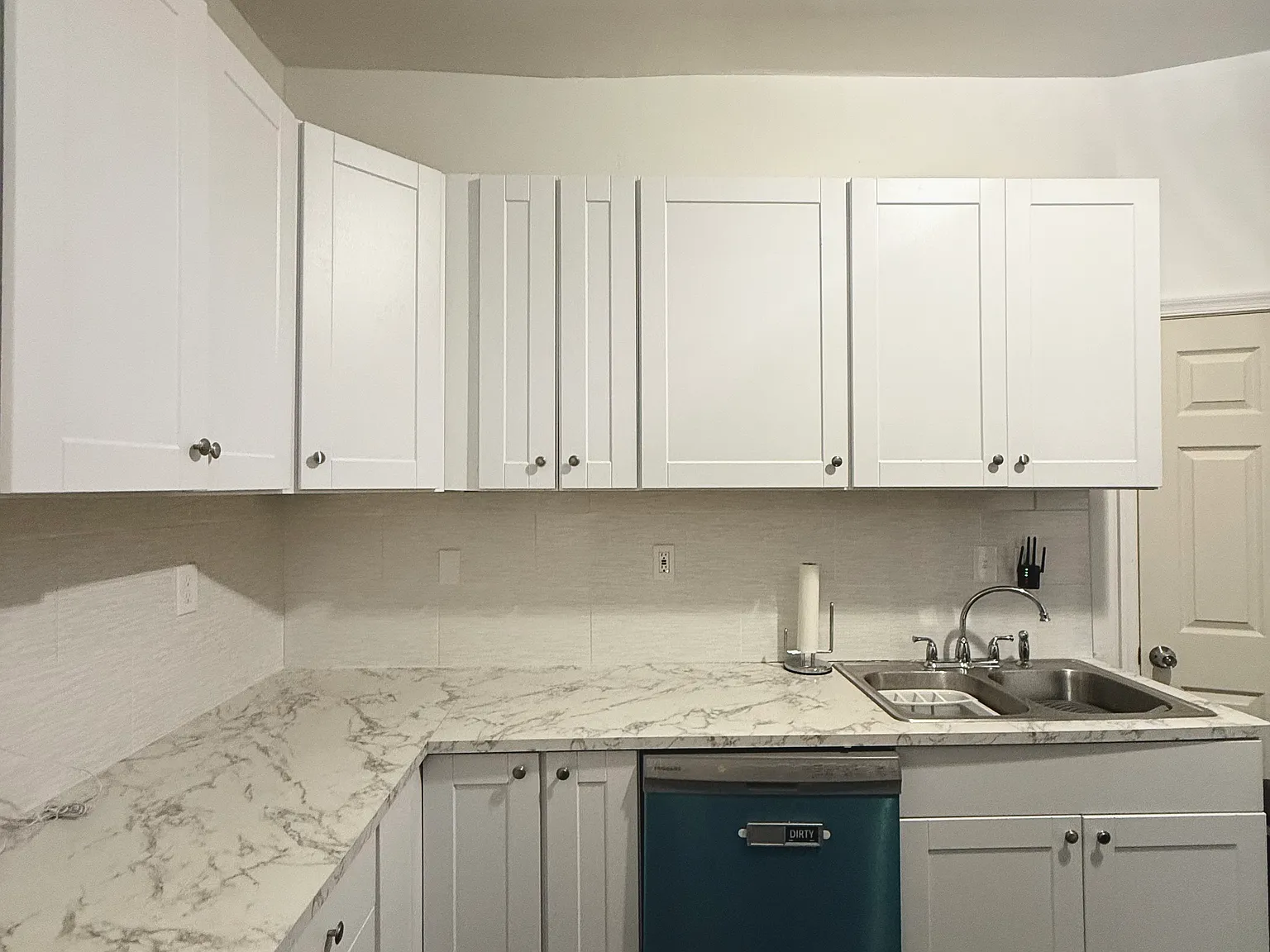 2 bed, 750 sqft, $1,525 — Photo 2