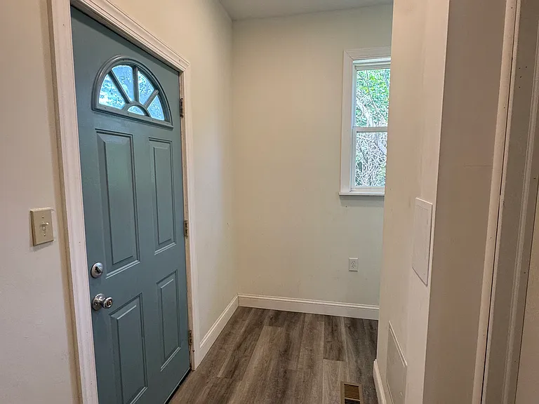 210 N Albemarle St #1 — Photo 19