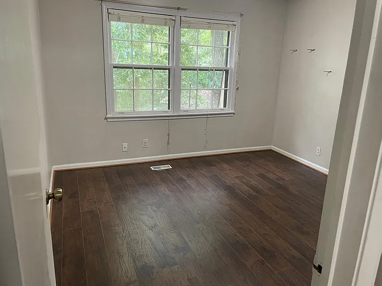 4931 Altadena South Dr — Photo 15
