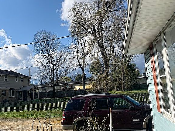 4th image of 258 Black Horse Pike Gln