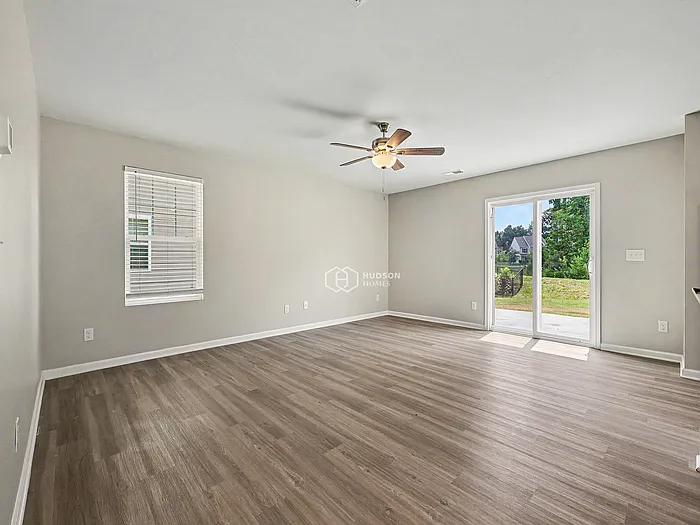 1548 Forkhorn Dr — Photo 5