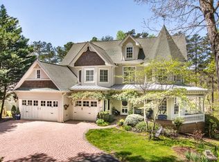 3444 Green Apple Rd, Gainesville, GA 30506