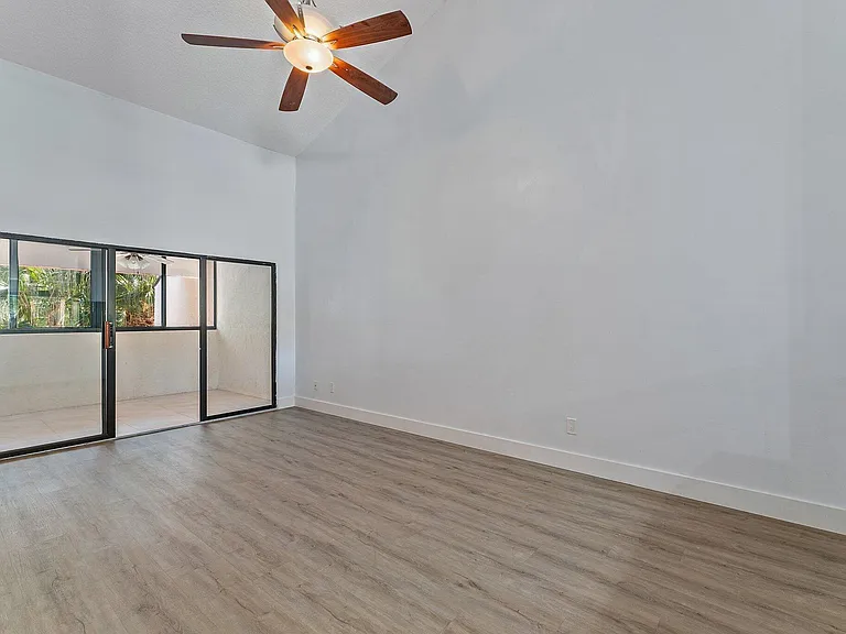 204 Sea Oats Dr #G — Photo 15