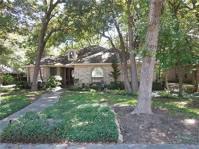 1st image of 438 Silver Creek Dr
