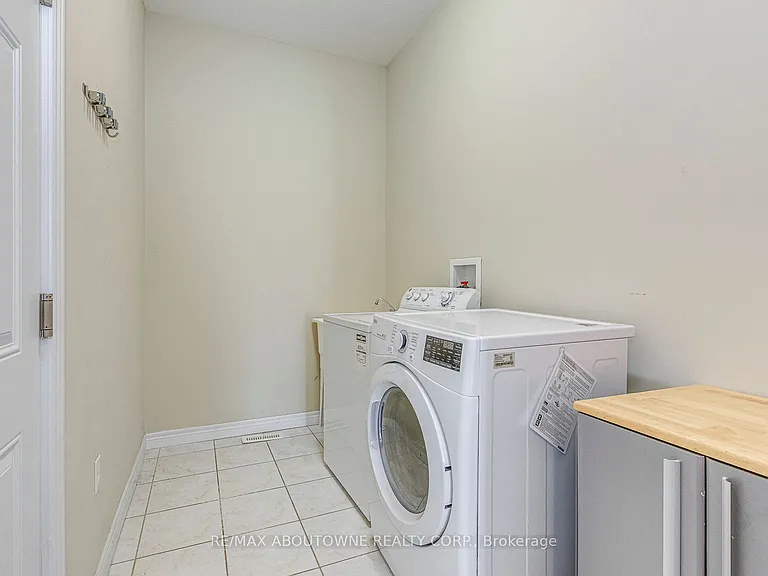 816 Roulston St — Photo 23
