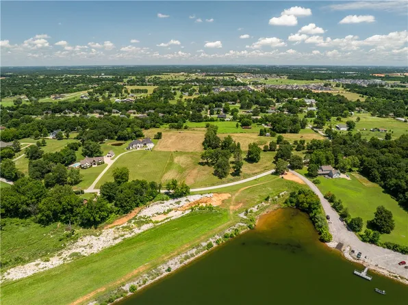 LOT 2 E Lake Rd, Springdale, AR 72762