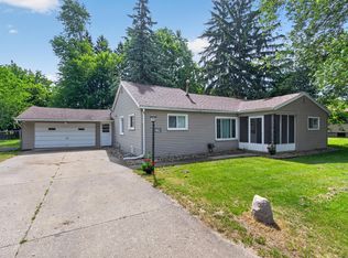 539 Jacqueline St, Jackson, MI 49202