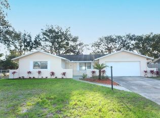 945 Clayton Dr, Deltona, FL 32725