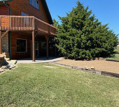 2nd image of 371 Thoman Dr