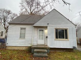 979 Salisbury Ave, Flint, MI 48532