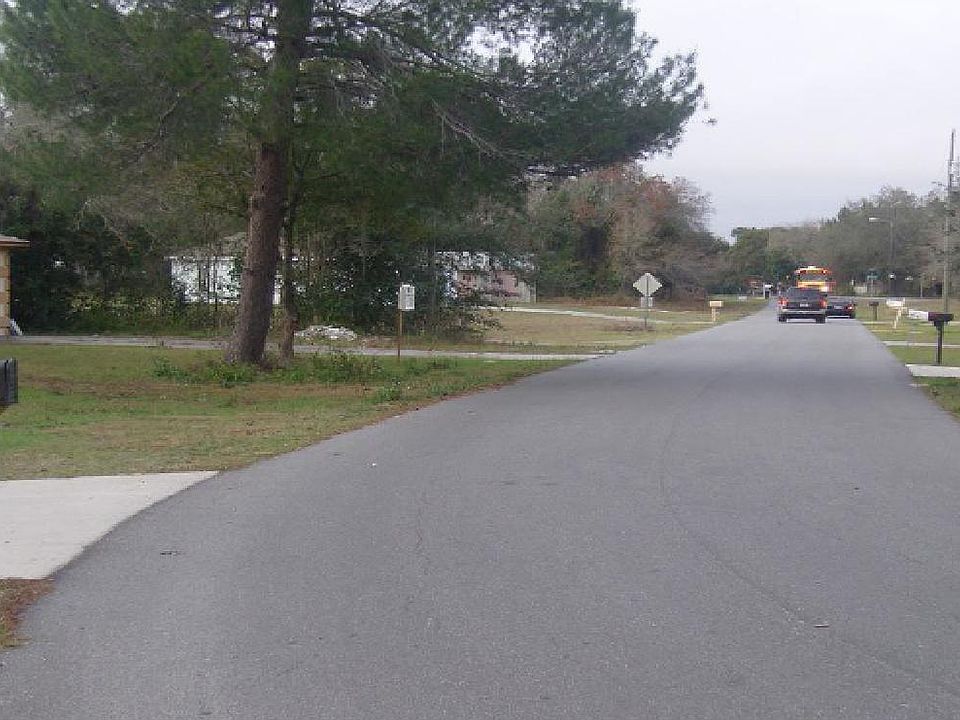 2nd image of 2165 Canfield Dr