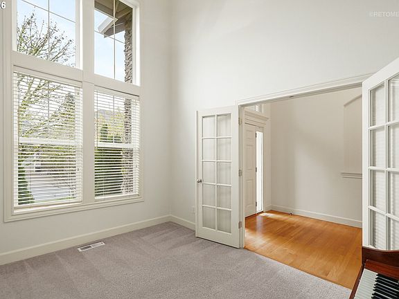 4th image of 18273 SW Orchard Hill Ln