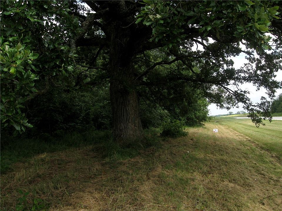 1st image of Peaceful Ct