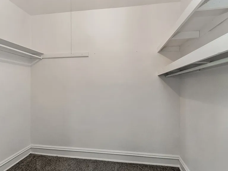 46 S 10th St #3 — Photo 7