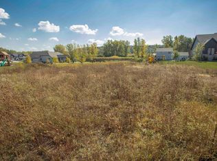 1841 Ridgemont Cir, De Pere, WI 54115