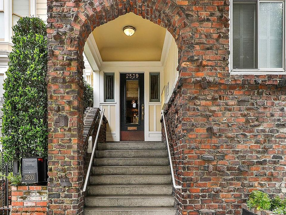 1st image of 2539 Clay St APT 4