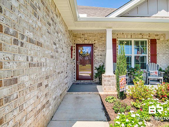 4th image of 10113 Lakeview Dr